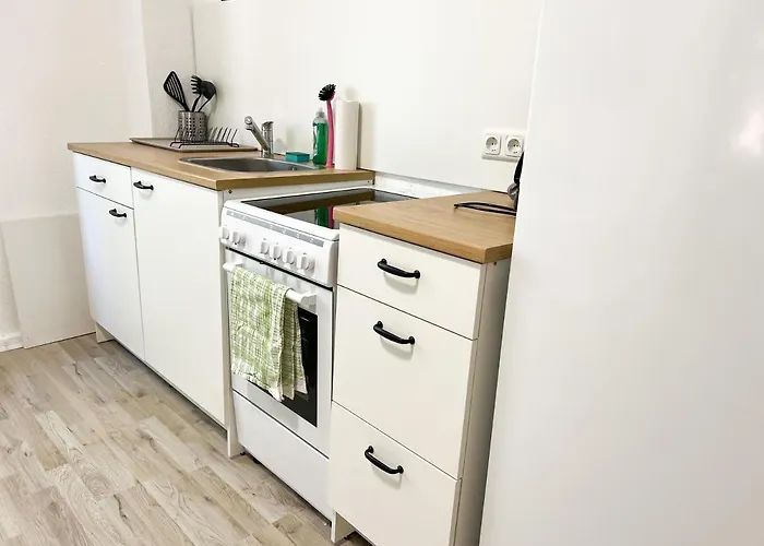 Lejlighed 3 Mit 6 Betten, Grosse Kueche, Neues Bad, 7min Zur A1 *