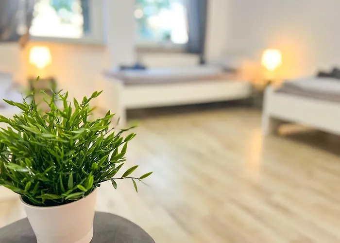 Lejlighed 3 Mit 6 Betten, Grosse Kueche, Neues Bad, 7min Zur A1 *