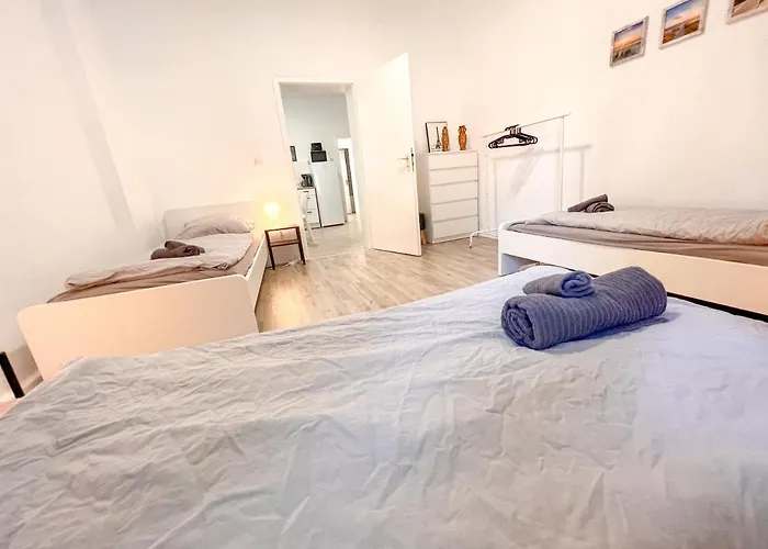 3 Mit 6 Betten, Grosse Kueche, Neues Bad, 7min Zur A1 *